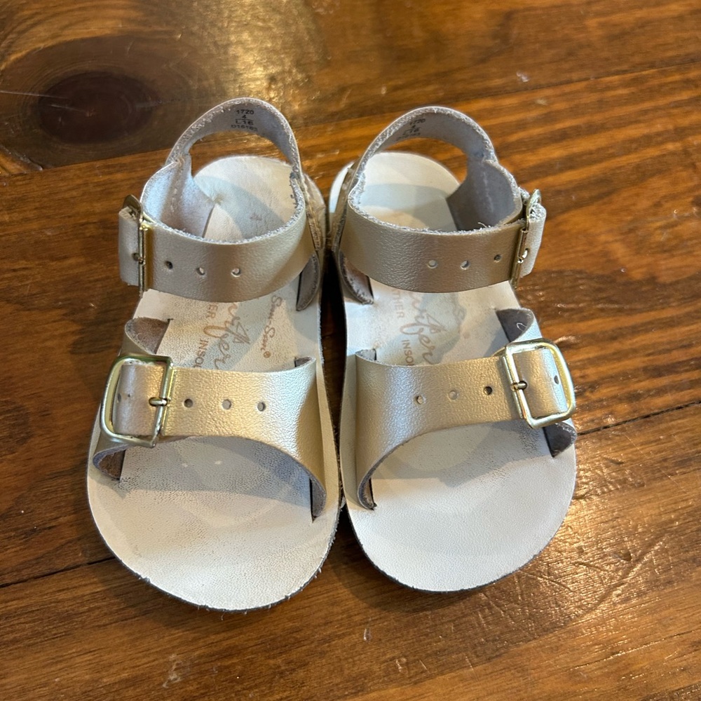 Sun San Surfer gold metallic sandals